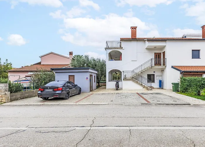 Appartement Cintya By Interhome Poreč