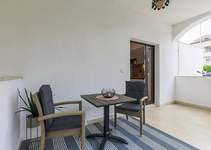 Cintya By Interhome Lägenhet